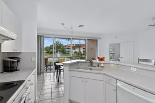 5210 Birmingham Dr, Naples, FL 34110 - Photo 5
