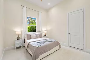 379 25th St NW, Naples, FL 34120 - Photo 27