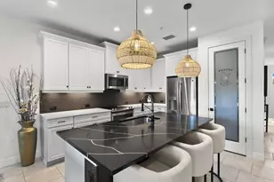 2567 Seychelles Dr, Naples, FL 34112 - Photo 9