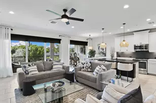 2567 Seychelles Dr, Naples, FL 34112 - Photo 3