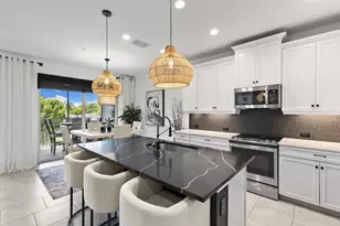 2567 Seychelles Dr, Naples, FL 34112 - Photo 13