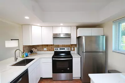 1004 Manatee Road #202, Naples, FL 34114 - Photo 3