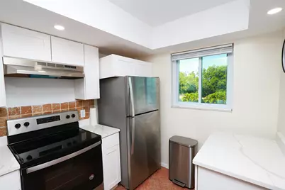 1004 Manatee Road #202, Naples, FL 34114 - Photo 7