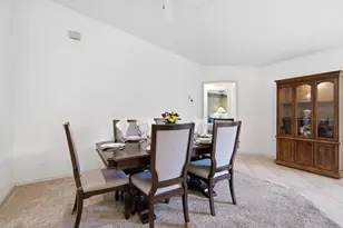 2378 River Reach Dr, Naples, FL 34104 - Photo 23