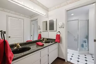 2378 River Reach Dr, Naples, FL 34104 - Photo 17