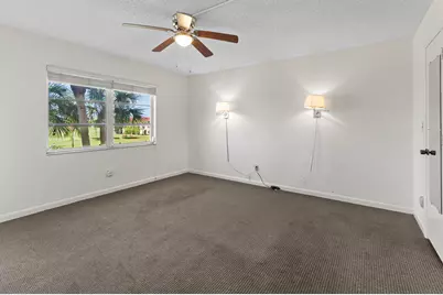 21 High Point Circle E #305, Naples, FL 34103 - Photo 13