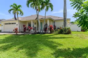 181 Leland Way, Marco Island, FL 34145 - Photo 1