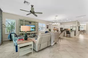 7825 Hawthorne Dr, Naples, FL 34113 - Photo 5