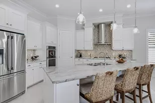 9454 Lagomar Ct, Naples, FL 34114 - Photo 7