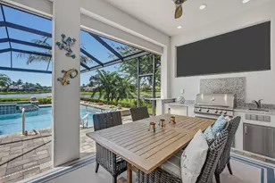 9454 Lagomar Ct, Naples, FL 34114 - Photo 23