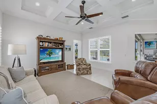 9454 Lagomar Ct, Naples, FL 34114 - Photo 5