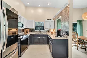 3670 6th Ave SE, Naples, FL 34120 - Photo 9