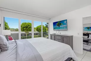 140 Seaview Ct, Marco Island, FL 34145 - Photo 11