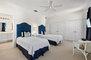 1281 Aruba Ct, Marco Island, FL 34145 - Photo 31