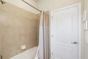 3934 Sapphire Wy, Naples, FL 34114 - Photo 21