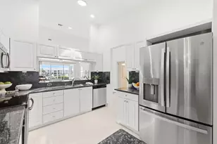 297 Stella Maris Dr S, Naples, FL 34114 - Photo 17
