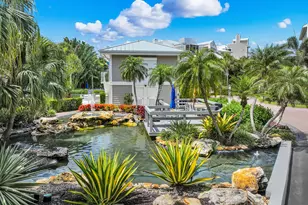 828 Hideaway E, Marco Island, FL 34145 - Photo 5