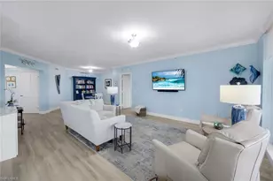 1060 Borghese Ln, Naples, FL 34114 - Photo 7