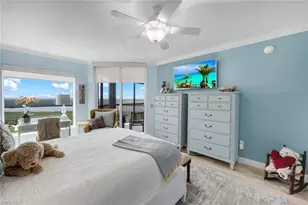 1060 Borghese Ln, Naples, FL 34114 - Photo 15
