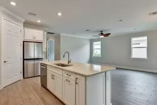 259 Tamarindo Ln, Naples, FL 34114 - Photo 9