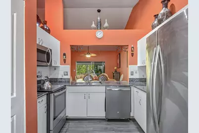 510 Saint Andrews Boulevard #16, Naples, FL 34113 - Photo 7