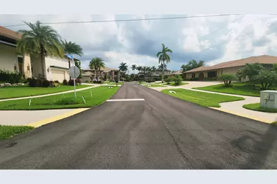 514 Antilles Court, Marco Island, FL 34145 - Photo 27