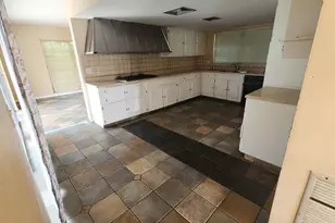 514 Antilles Ct, Marco Island, FL 34145 - Photo 13