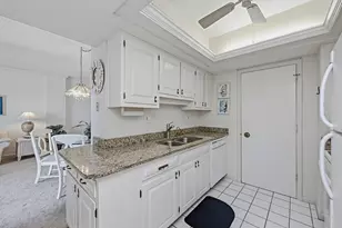 220 Seaview Ct, Marco Island, FL 34145 - Photo 7