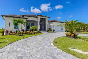 18433 Royal Hammock Blvd, Naples, FL 34114 - Photo 21
