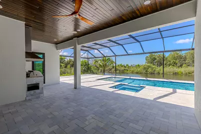 18433 Royal Hammock Boulevard, Naples, FL 34114 - Photo 11