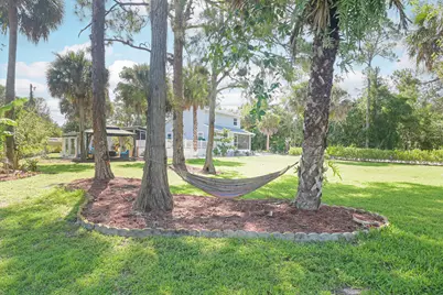 260 8th Street NE, Naples, FL 34120 - Photo 53