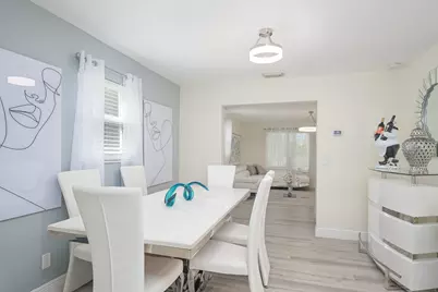 260 8th Street NE, Naples, FL 34120 - Photo 15