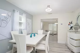 260 8th St NE, Naples, FL 34120 - Photo 15