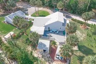 260 8th St NE, Naples, FL 34120 - Photo 3