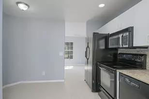 260 8th St NE, Naples, FL 34120 - Photo 37