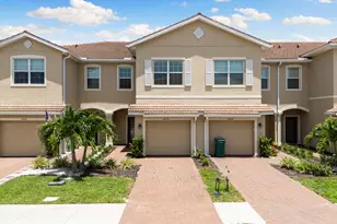 2878 Blossom Wy, Naples, FL 34120 - Photo 1