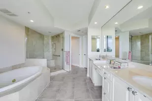 1050 Borghese Ln, Naples, FL 34114 - Photo 23