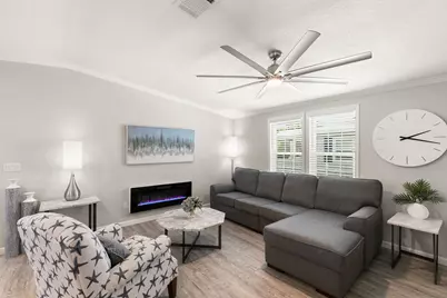 1366 Diamond Lake Circle, Naples, FL 34114 - Photo 3