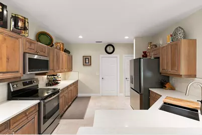 6561 Autumn Woods Boulevard, Naples, FL 34109 - Photo 15