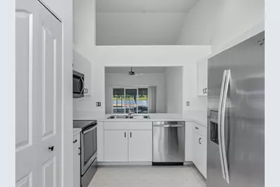 447 Saint Andrews Boulevard, Naples, FL 34113 - Photo 7