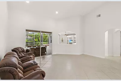 3917 Fabienne Court, Naples, FL 34109 - Photo 5
