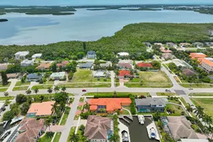 10 Anchor Ct, Marco Island, FL 34145 - Photo 37
