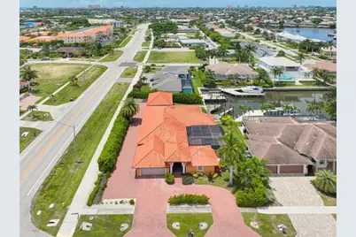 10 Anchor Court, Marco Island, FL 34145 - Photo 35