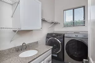 10 Anchor Ct, Marco Island, FL 34145 - Photo 25