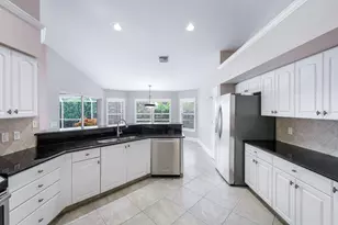 142 Saxon St, Marco Island, FL 34145 - Photo 9