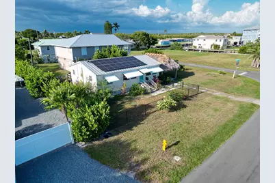 517 Coconut Avenue, Goodland, FL 34140 - Photo 21