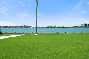 60 W Pelican St, Naples, FL 34113 - Photo 31