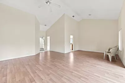 6022 Westbourgh Drive, Naples, FL 34112 - Photo 7