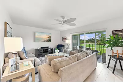 7360 Glenmoor Lane #205, Naples, FL 34104 - Photo 5