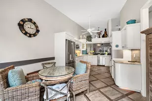 2326 Magnolia Ln, Naples, FL 34112 - Photo 9